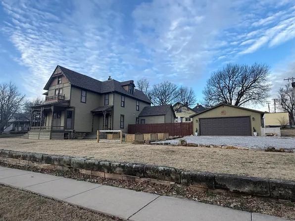 501 Kansas St, Larned, KS 67550