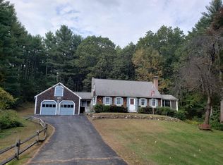 15 Woodridge Rd, Littleton, MA 01460