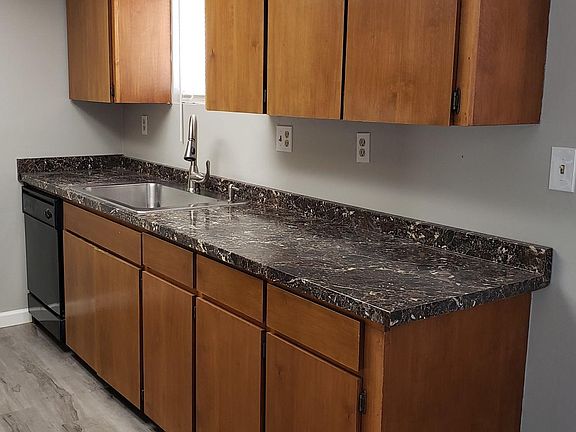3rd image of 972 E Chaparral Dr