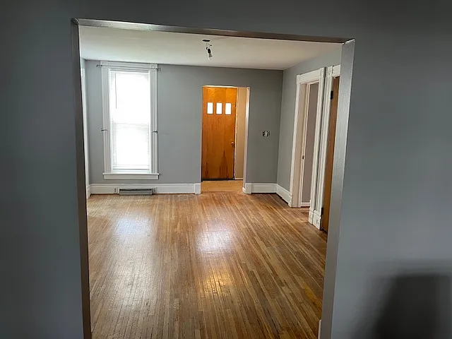 39 Union St — Photo 3
