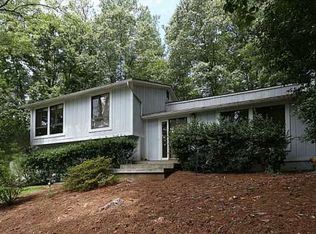 630 Sailwind Dr, Roswell, GA 30076