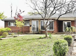 7742 Peach Tree Ln, Saint Louis, MO