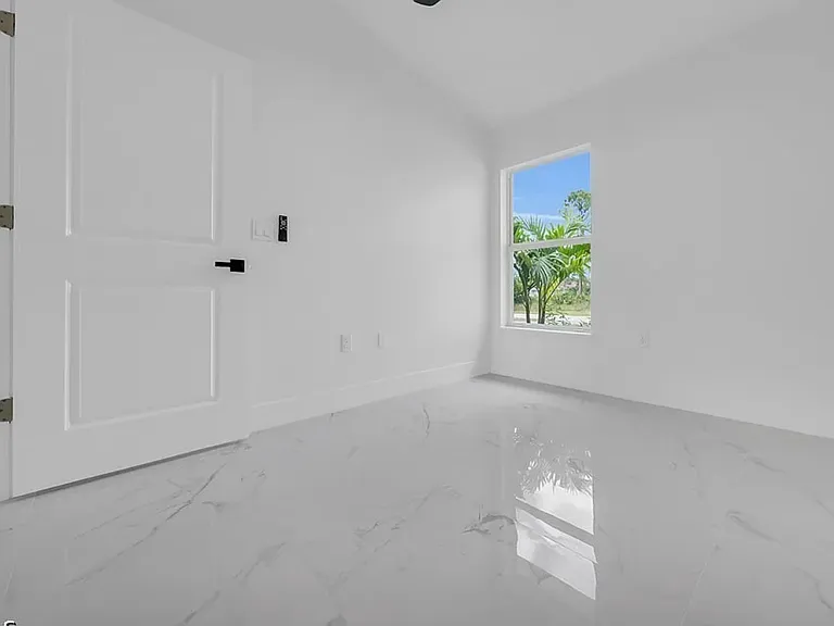 4675 Golfview Blvd #1 — Photo 4