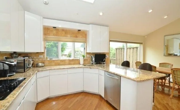 79 Plymouth Rd — Photo 6
