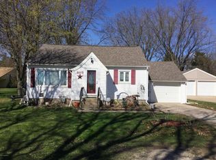 2005 Bridge Ave, Albert Lea, MN 56007