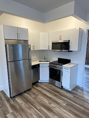 4th image of 58 E 1st St APT 6D