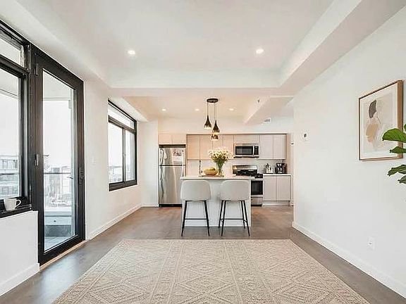 2nd image of 594 Bushwick Ave APT 407