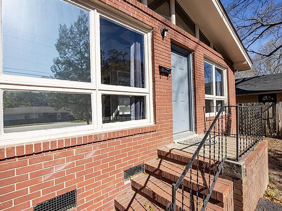 5th image of 3209 Cherokee Ave