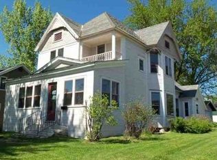 104 N 2nd St, Medford, WI 54451