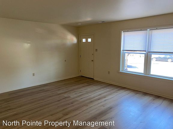 4th image of 404 Chestnut St #11302313