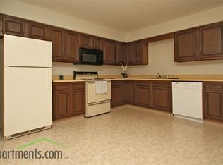 1806 Bennett Dr APT 7, West Des Moines, IA 50265