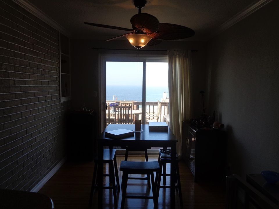 1st image of 3309 Crest Dr