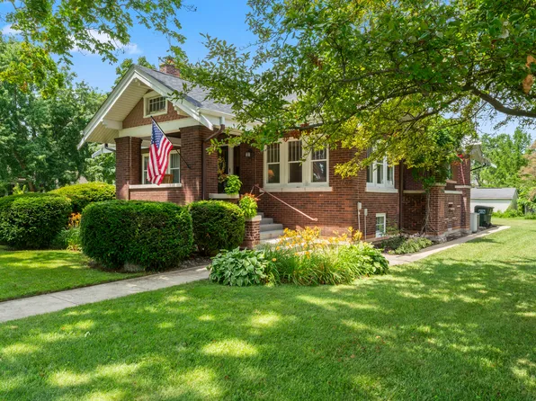 321 W Chebanse Ave, Chebanse, IL 60922