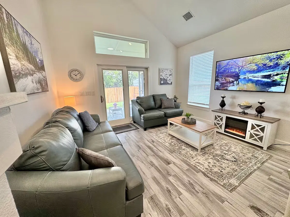 24814 House Mountain Rd — Photo 1