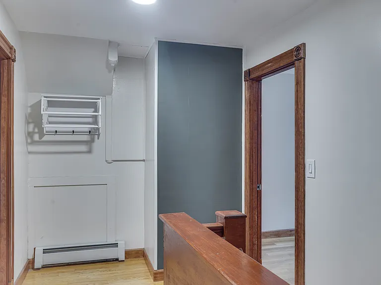 16 Forrester St — Photo 17