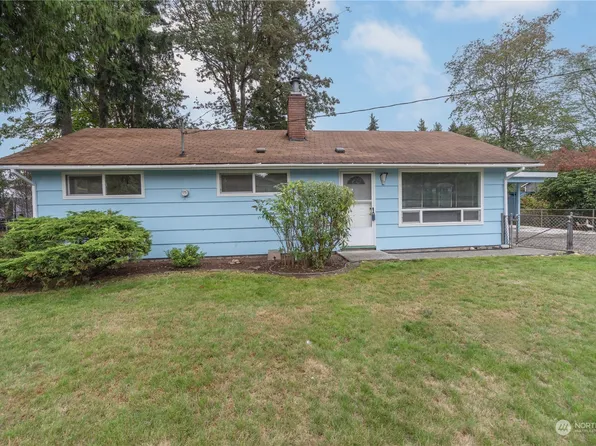 6709 NE Cedar Street, Suquamish, WA 98392