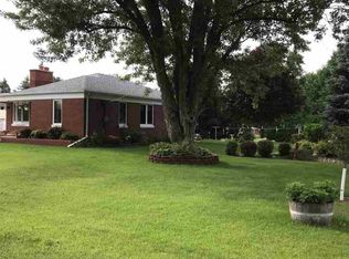 714 12th St NE, Independence, IA 50644