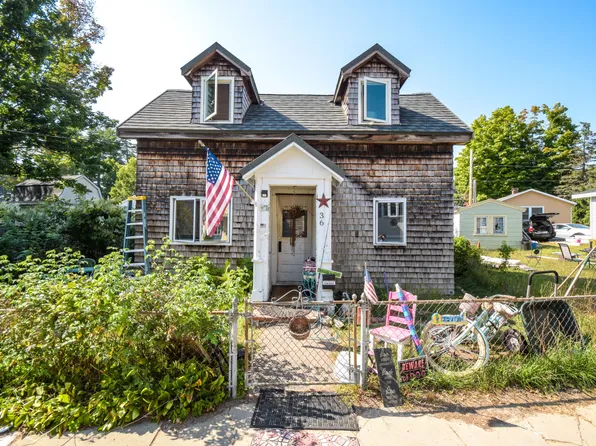 36 15th Street, Old Orchard Beach, ME 04064