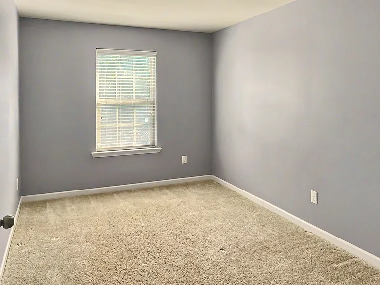 1442 Montonia St — Photo 15