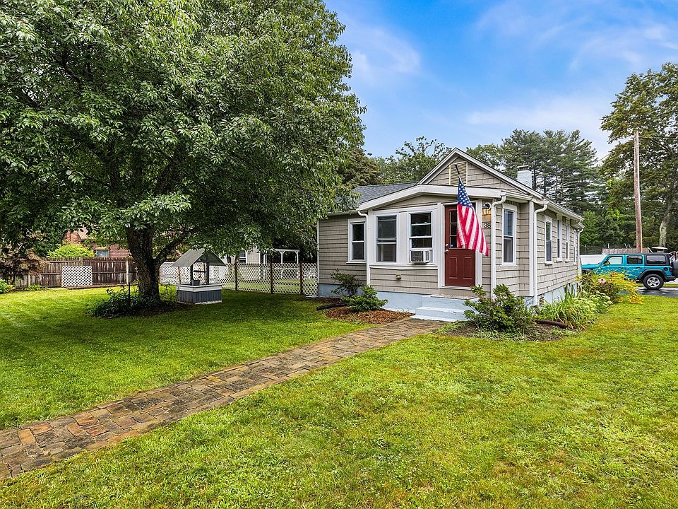 1st image of 38 Lynnbrook Ave