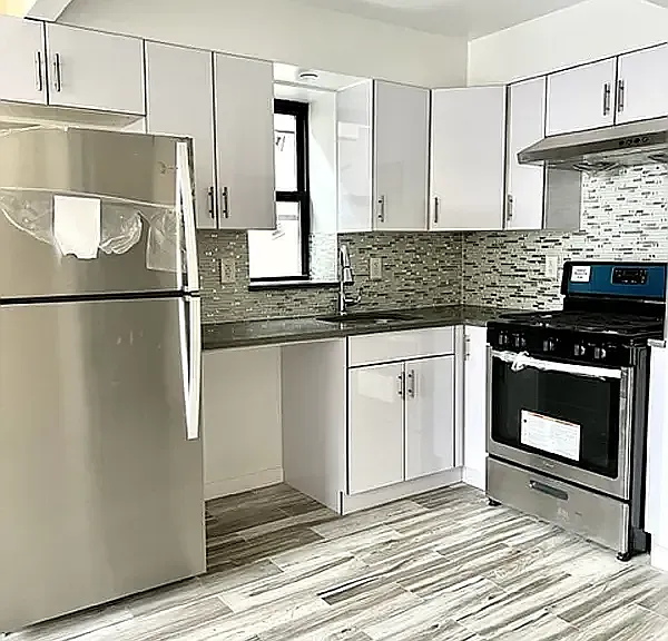 4112 8th Ave #5A — Photo 2