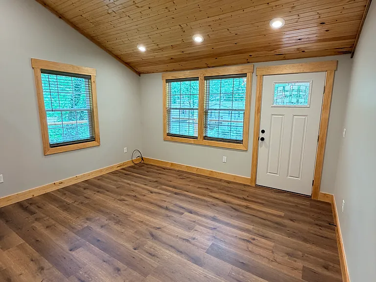 522 Brandon Rd — Photo 10
