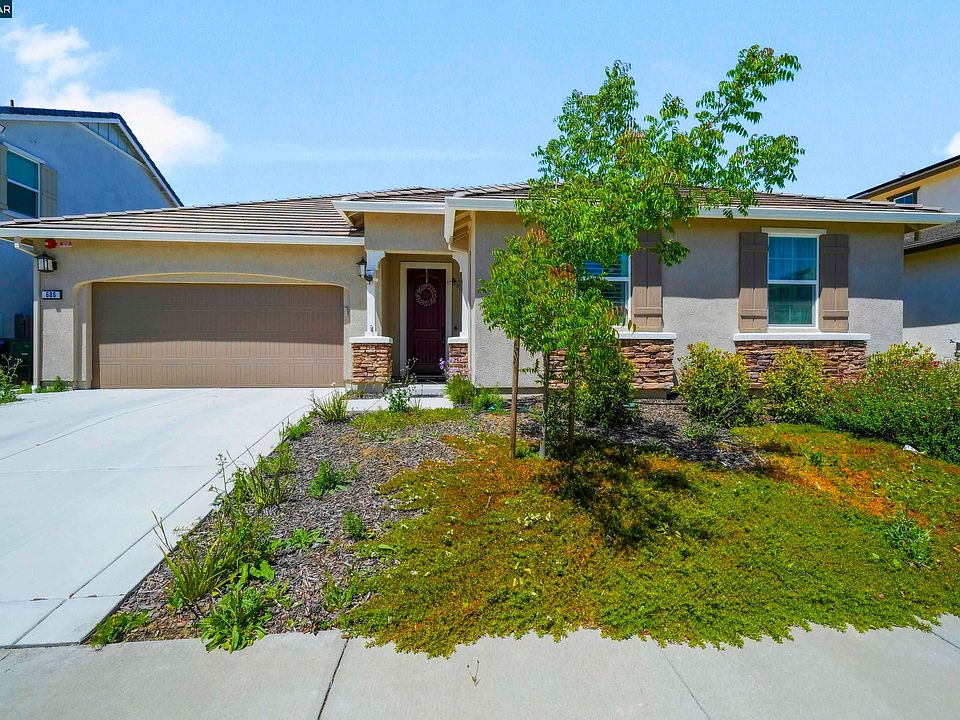 1st image of 606 Periwinkle Dr