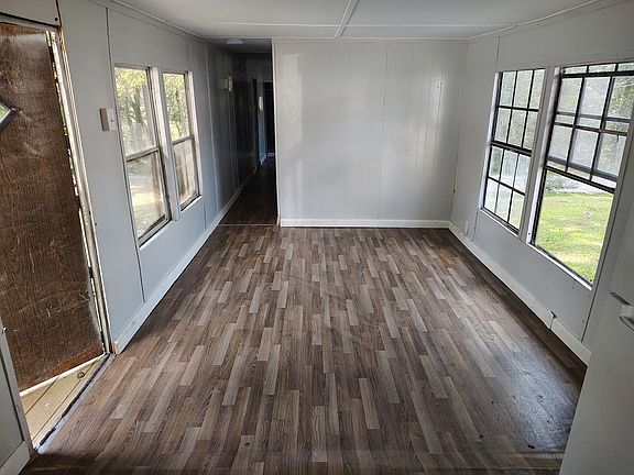 2nd image of 108 Grant St #11461564