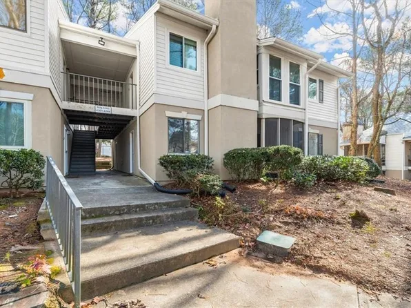 4002 Wingate Way, Sandy Springs, GA 30350