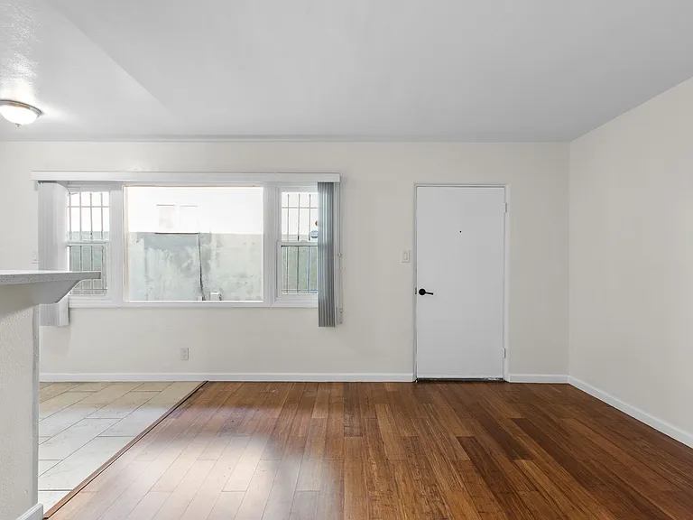 1119 N Genesee Ave #1 — Photo 2