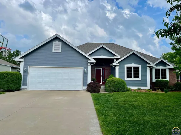 2736 SW Lagito Dr, Topeka, KS 66614