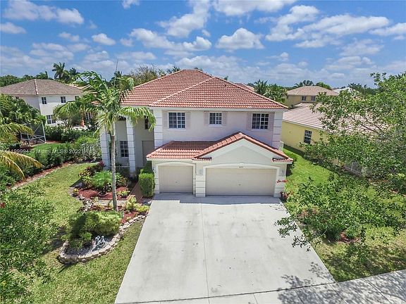 4th image of 4093 Staghorn Ln Unit 4093