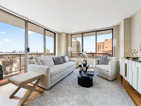 200 East 89th Street image 1 of 15