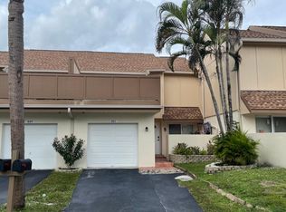 851 NW 80th Way #4, Fort Lauderdale, FL 33324