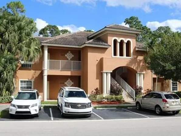 8373 Mulligan Cir, Pt Saint Lucie, FL