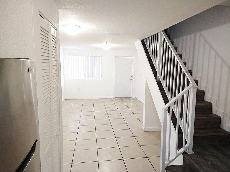 1st image of 2111 NW 37th St Floor 204