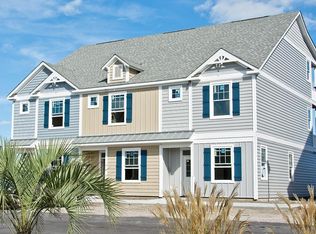 2800 W Fort Macon Rd W #29, Atlantic Beach, NC 28512