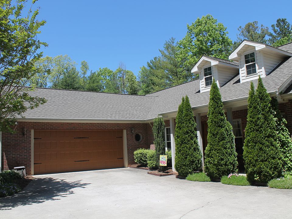 1st image of 114 River Hills Way