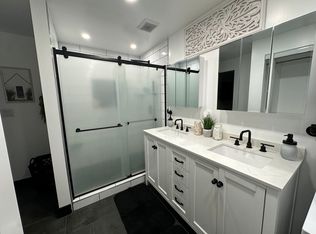 5427 W Glenn Dr #5, Glendale, AZ 85301