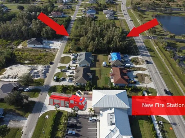 5127-5129 Leonard Blvd NW #12, Lehigh Acres, FL 33973
