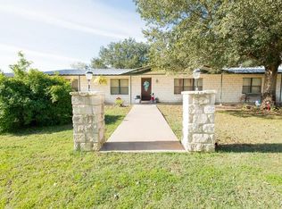 420 N 9th St, Milano, TX 76556