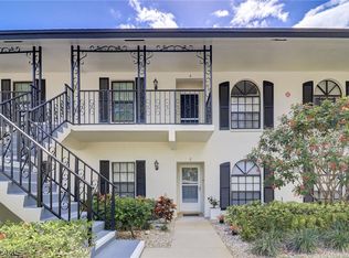 809 Augusta Blvd APT 6, Naples, FL 34113