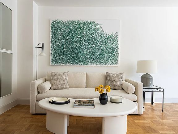5th image of 2 5th Ave APT 2T