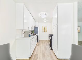 13157 Riverside Dr APT 105, Sherman Oaks, CA 91423