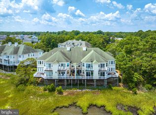 1 Starfish Ln, Berlin, MD 21811