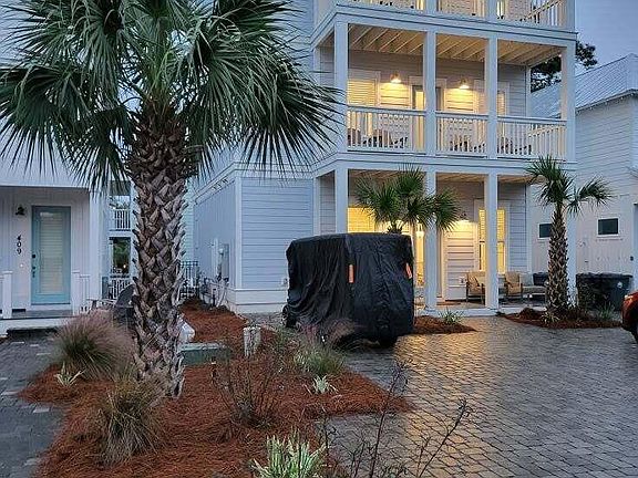 2nd image of 415 Dolphin Dr