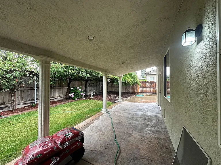 416 Farinelli Pkwy — Photo 25