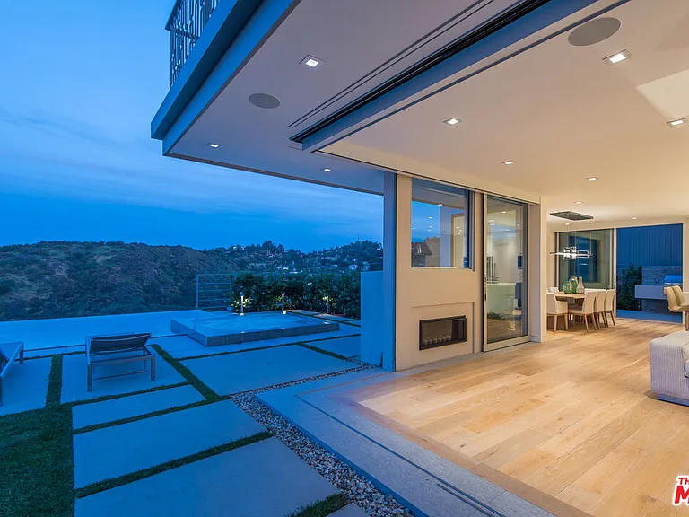 3642 Beverly Ridge Dr — Photo 8