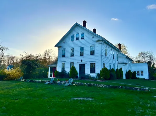 946 Route 6a, Dennis, MA 02638