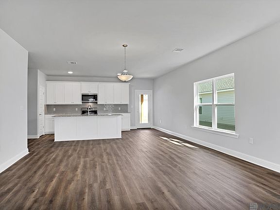 4th image of 14741 Carroll Ave